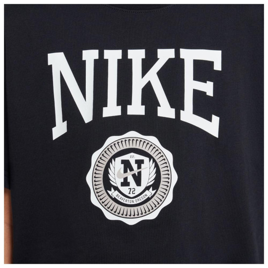 Nike Παιδική κοντομάνικη μπλούζα Sportswear Graphic Star Tee Nike Παιδική κοντομάνικη μπλούζα Sportswear Graphic Star Tee